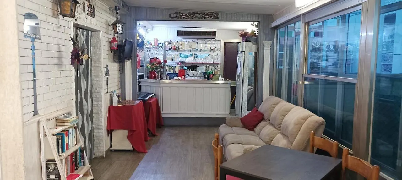 רימיני Villa Lavinia 2*,  איטליה